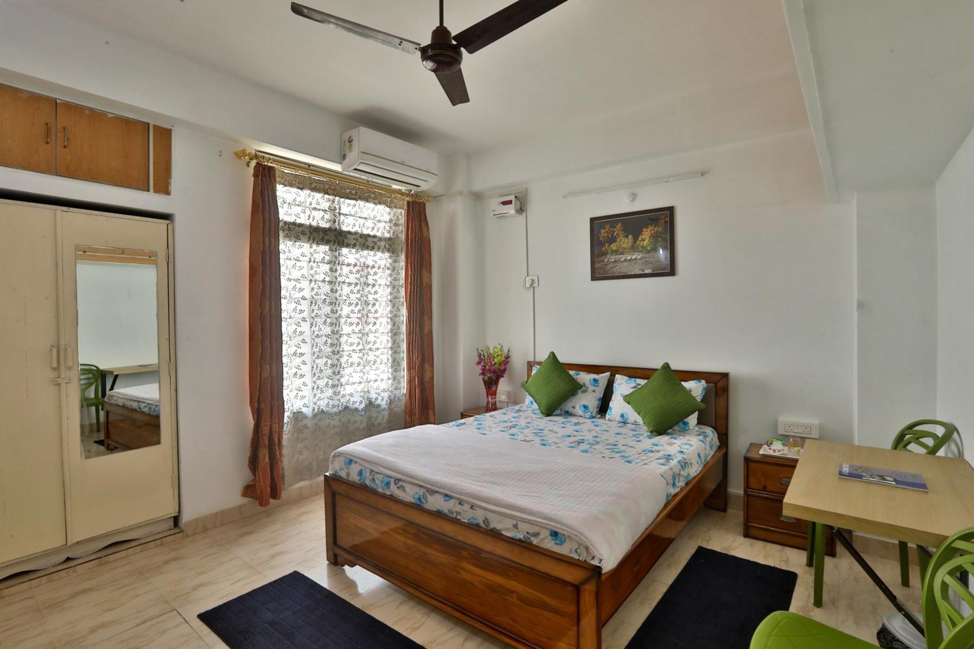 Apartment Dolphin Enclave 3bhk Block B *